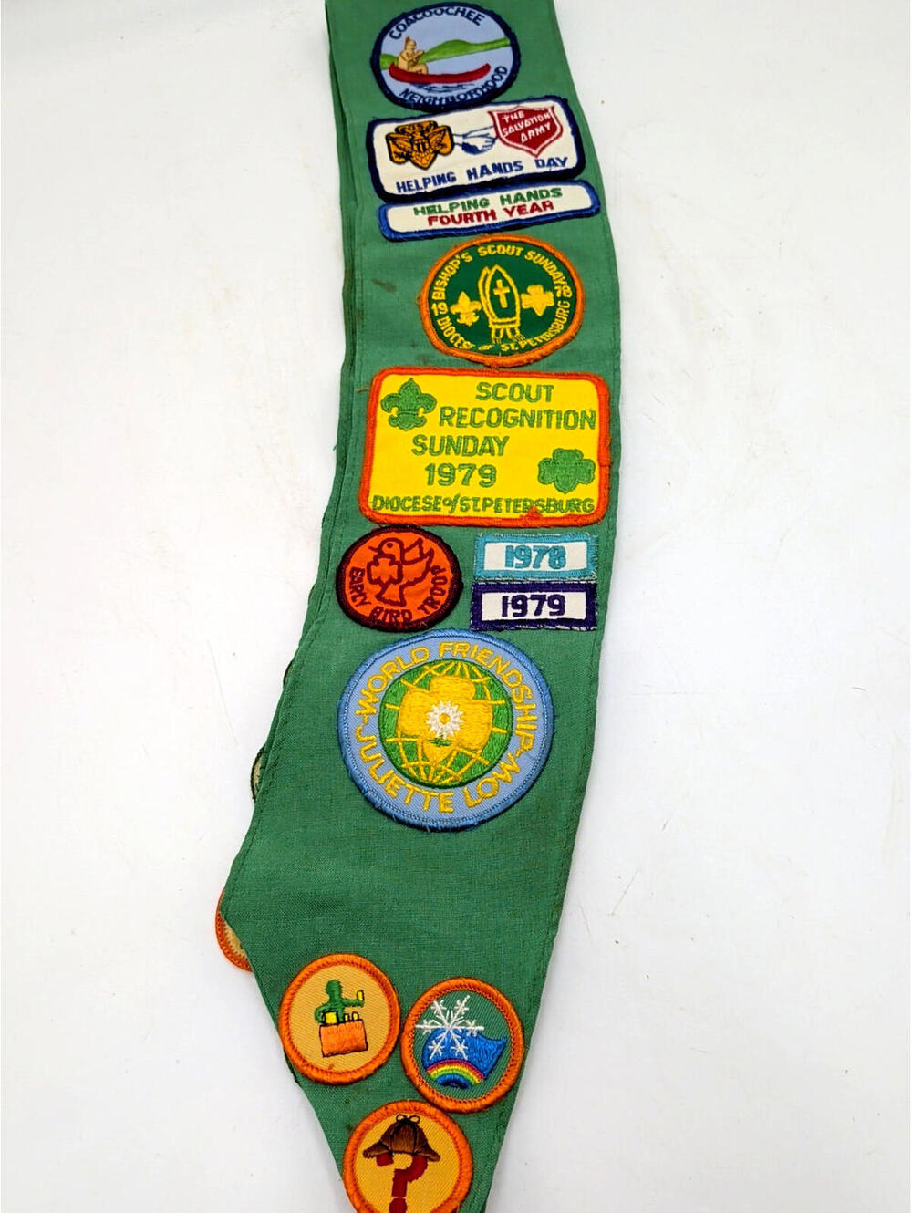 VTG 70s Girl Scout Uniform Sash +Badges Pins Patches Troop 589 Suncoast Catholic - Picture 2 of 10